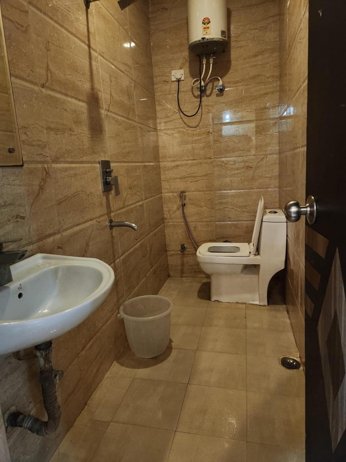 Hotel Aerotech Near Delhi Airport 新德里 外观 照片
