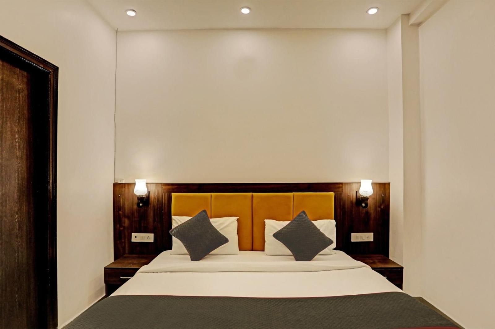 Hotel Aerotech Near Delhi Airport 新德里 外观 照片